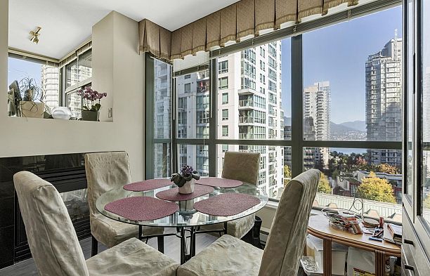 607 1239 W Georgia Street Coal Harbour