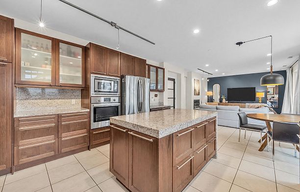2483 W 22nd Avenue Arbutus