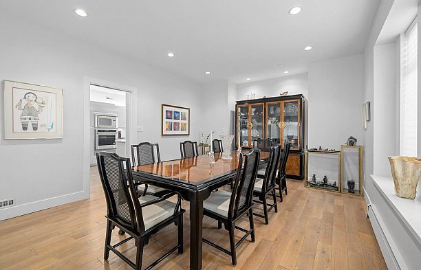 6579 Angus Drive South Granville