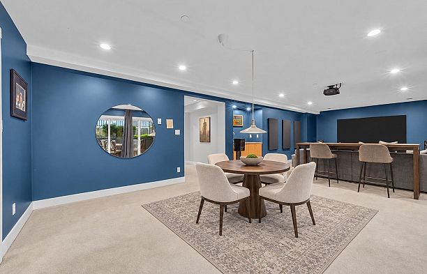 2483 W 22nd Avenue Arbutus