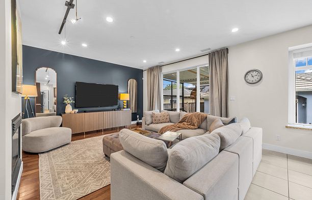2483 W 22nd Avenue Arbutus