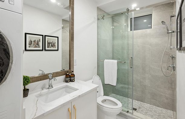 3812 W 15th Avenue Point Grey