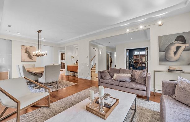 2483 W 22nd Avenue Arbutus