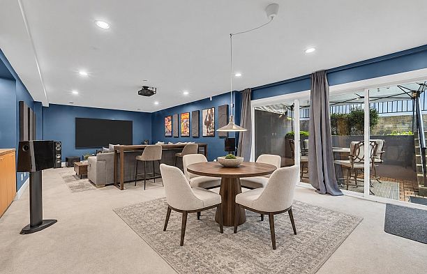 2483 W 22nd Avenue Arbutus