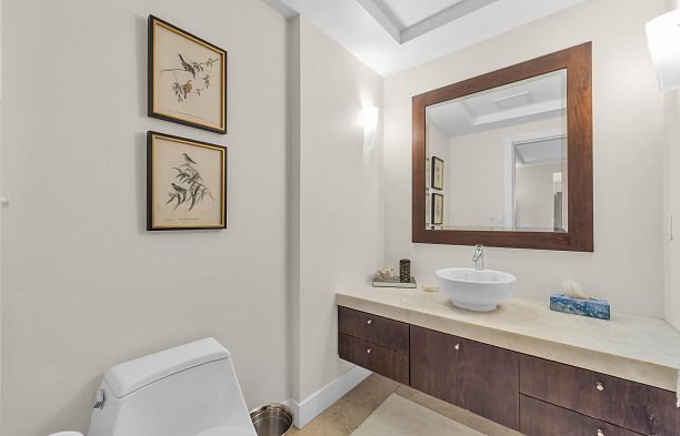 2483 W 22nd Avenue Arbutus
