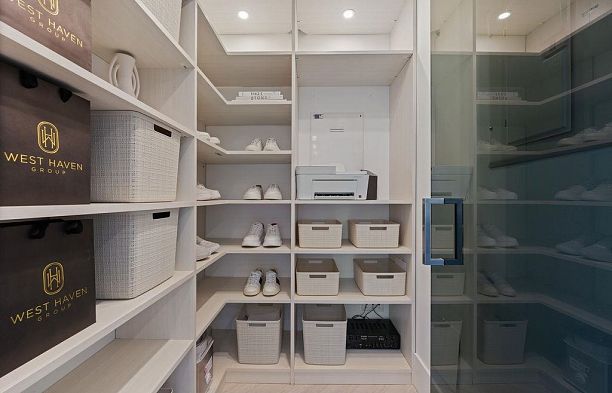 2206 1438 Richards Street Yaletown
