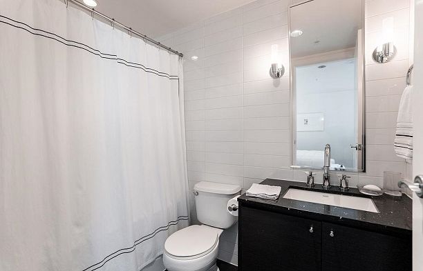 401 988 Richards Street Yaletown
