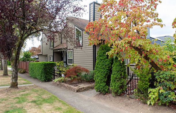 6505 Wiltshire Street South Granville