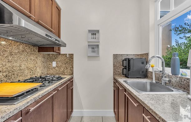 2483 W 22nd Avenue Arbutus