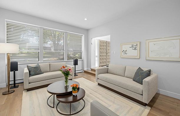 6579 Angus Drive South Granville