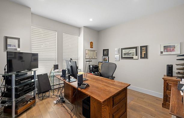 6579 Angus Drive South Granville