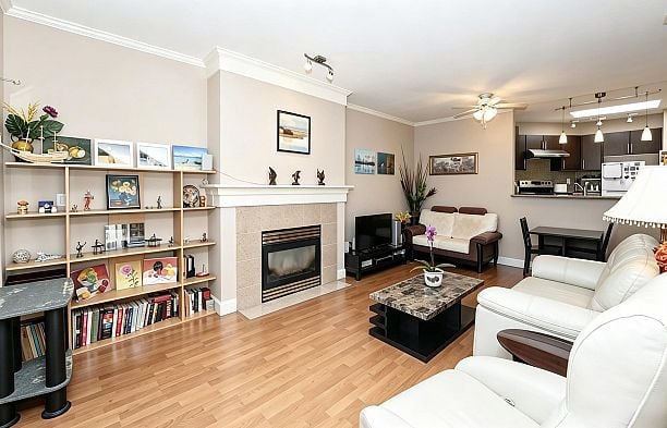 305 3615 W 17th Avenue Dunbar