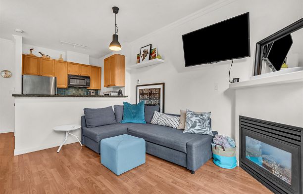 307 928 W Richards Street Street Yaletown