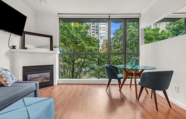 307 928 W Richards Street Street Yaletown