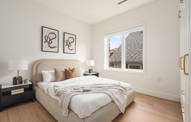 1 2344 W 45th Avenue Kerrisdale