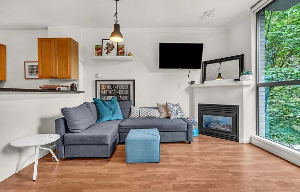 307 928 W Richards Street Street Yaletown