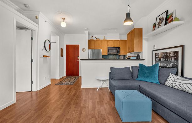 307 928 W Richards Street Street Yaletown