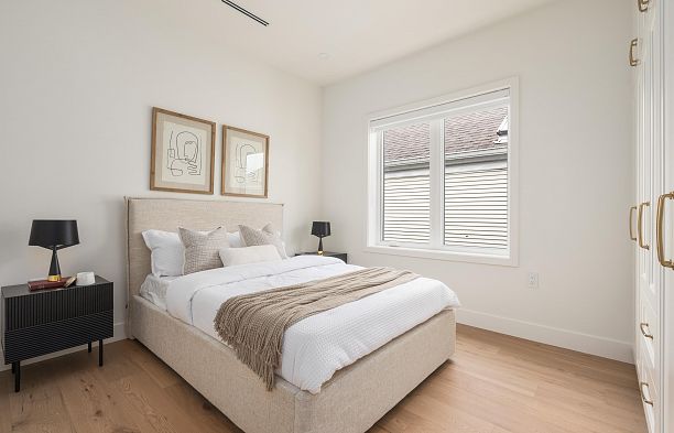 1 2344 W 45th Avenue Kerrisdale