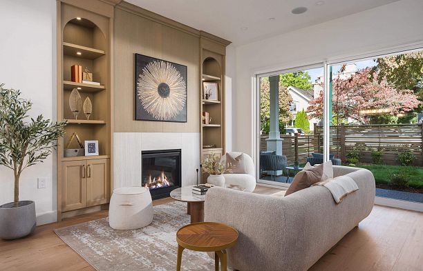 1 2344 W 45th Avenue Kerrisdale