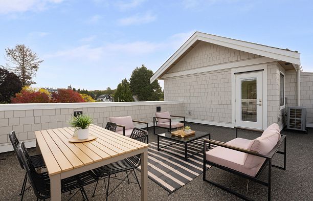 1 2344 W 45th Avenue Kerrisdale