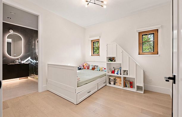 2051 W King Edward Avenue Shaughnessy