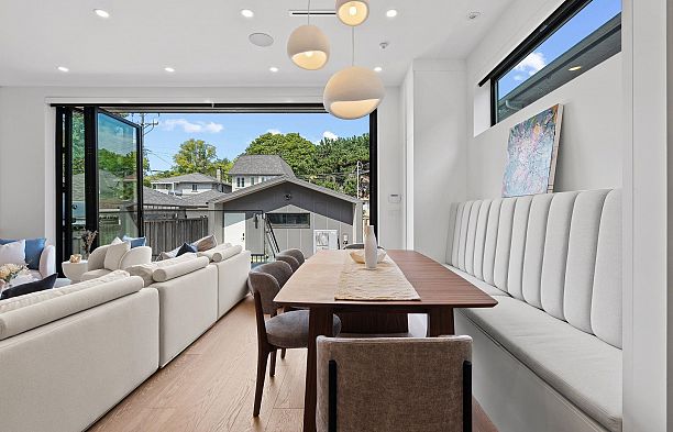 2987 W 40th Avenue Kerrisdale