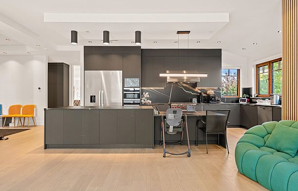 2051 W King Edward Avenue Shaughnessy
