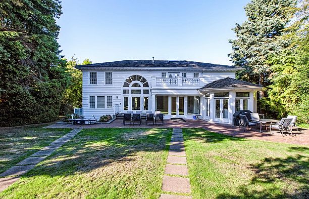 1330 Minto Crescent Shaughnessy