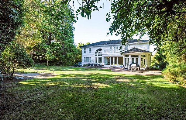 1330 Minto Crescent Shaughnessy
