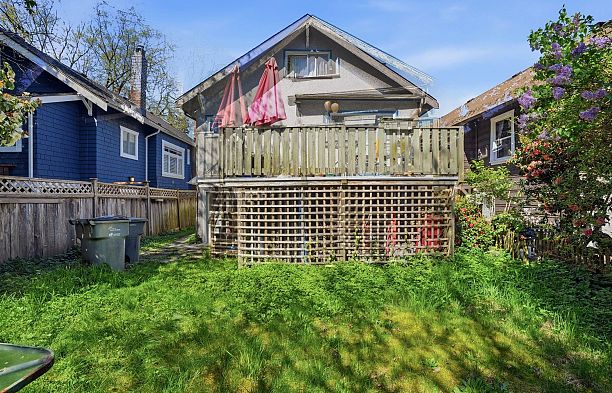 3174 W 5th Avenue Kitsilano