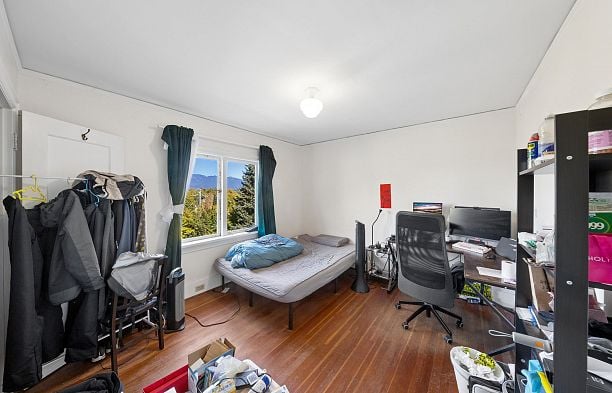 3993 W 10th Avenue Point Grey