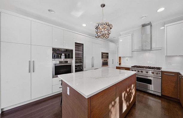 1568 W 32nd Avenue Shaughnessy