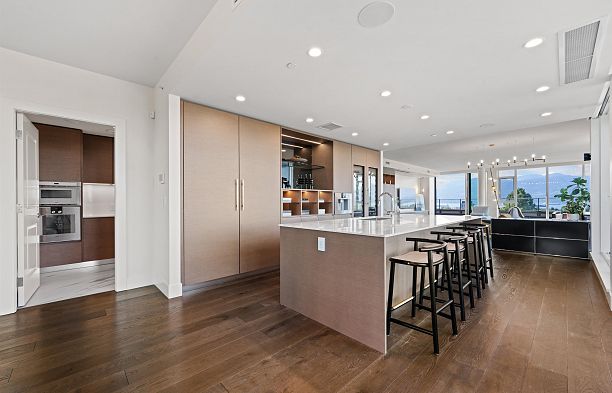 403 3639 W 16th Avenue Point Grey