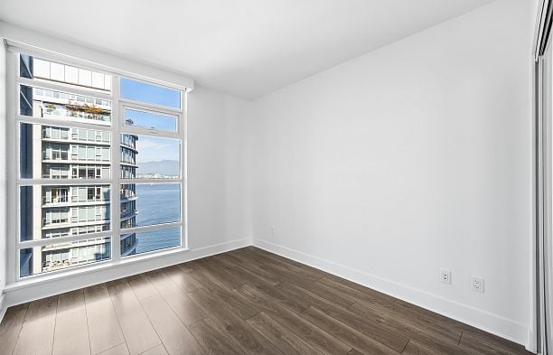 2302 1205 W Hastings Street Coal Harbour