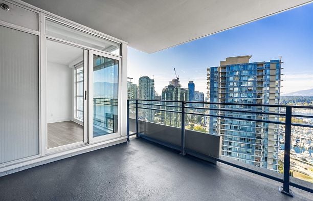 2302 1205 W Hastings Street Coal Harbour