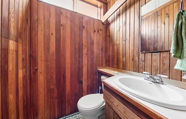 3993 W 10th Avenue Point Grey