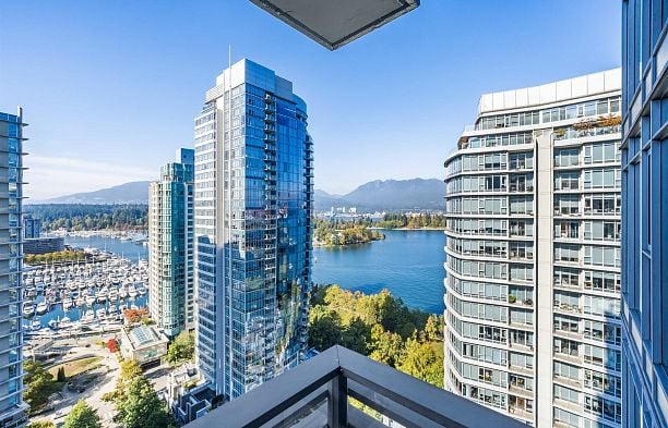 2302 1205 W Hastings Street Coal Harbour