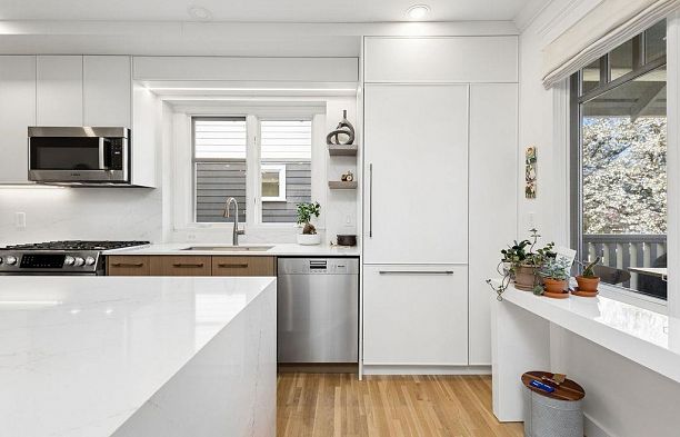 1956 W 14 Avenue Kitsilano