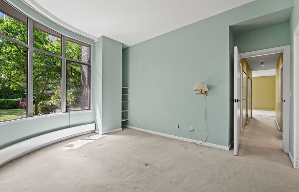 102 5850 Balsam Street Kerrisdale