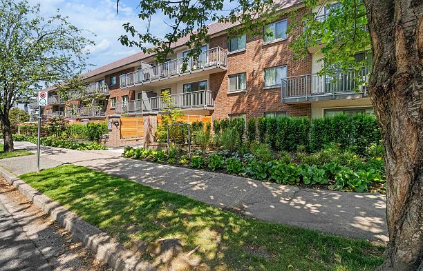 101 2121 W 6th Avenue Kitsilano