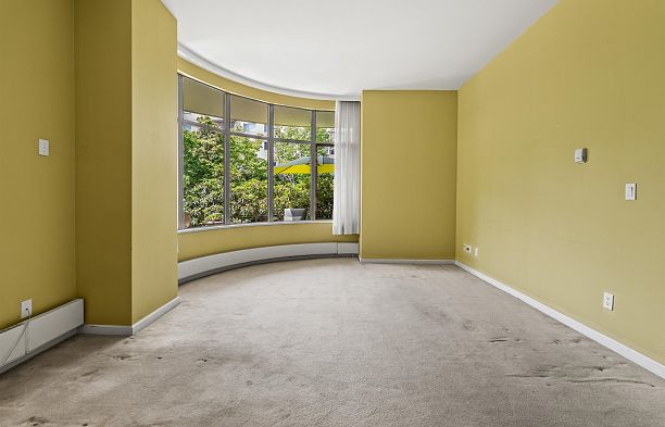102 5850 Balsam Street Kerrisdale