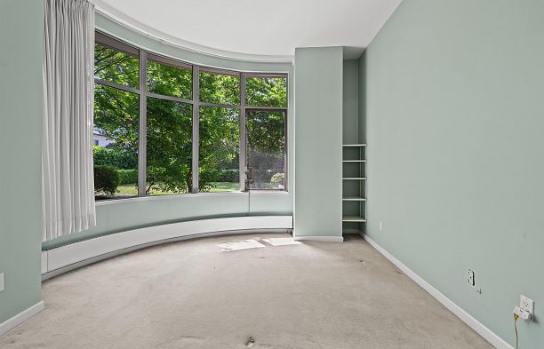 102 5850 Balsam Street Kerrisdale
