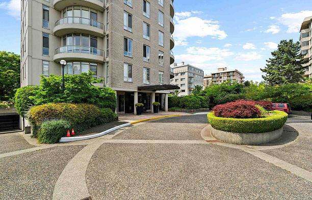 102 5850 Balsam Street Kerrisdale