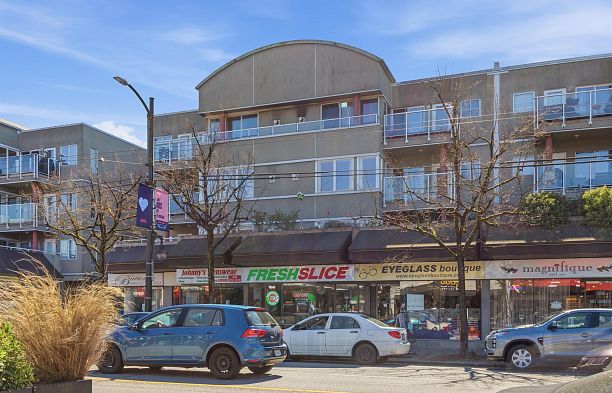 211 3250 W Broadway Kitsilano