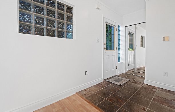 3027 W 7th Avenue Kitsilano