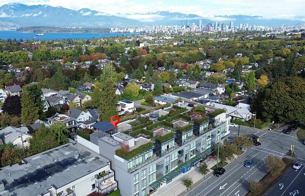 401 3639 W 16th Avenue Point Grey