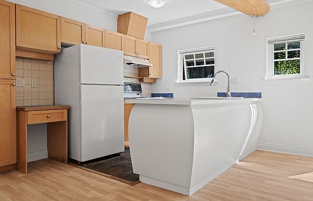 3027 W 7th Avenue Kitsilano