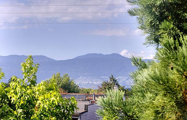 303 1877 W 5th Avenue Kitsilano
