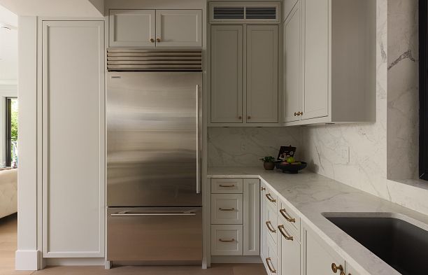 5593 Mackenzie Street Kerrisdale