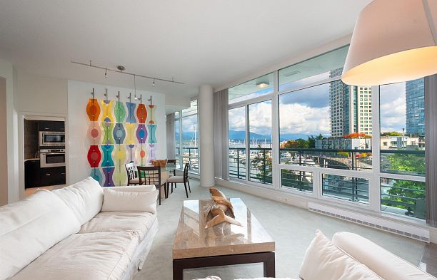203 499 Broughton Street Coal Harbour